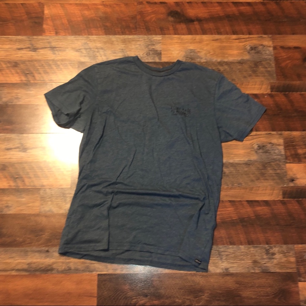 Volcom t shirt